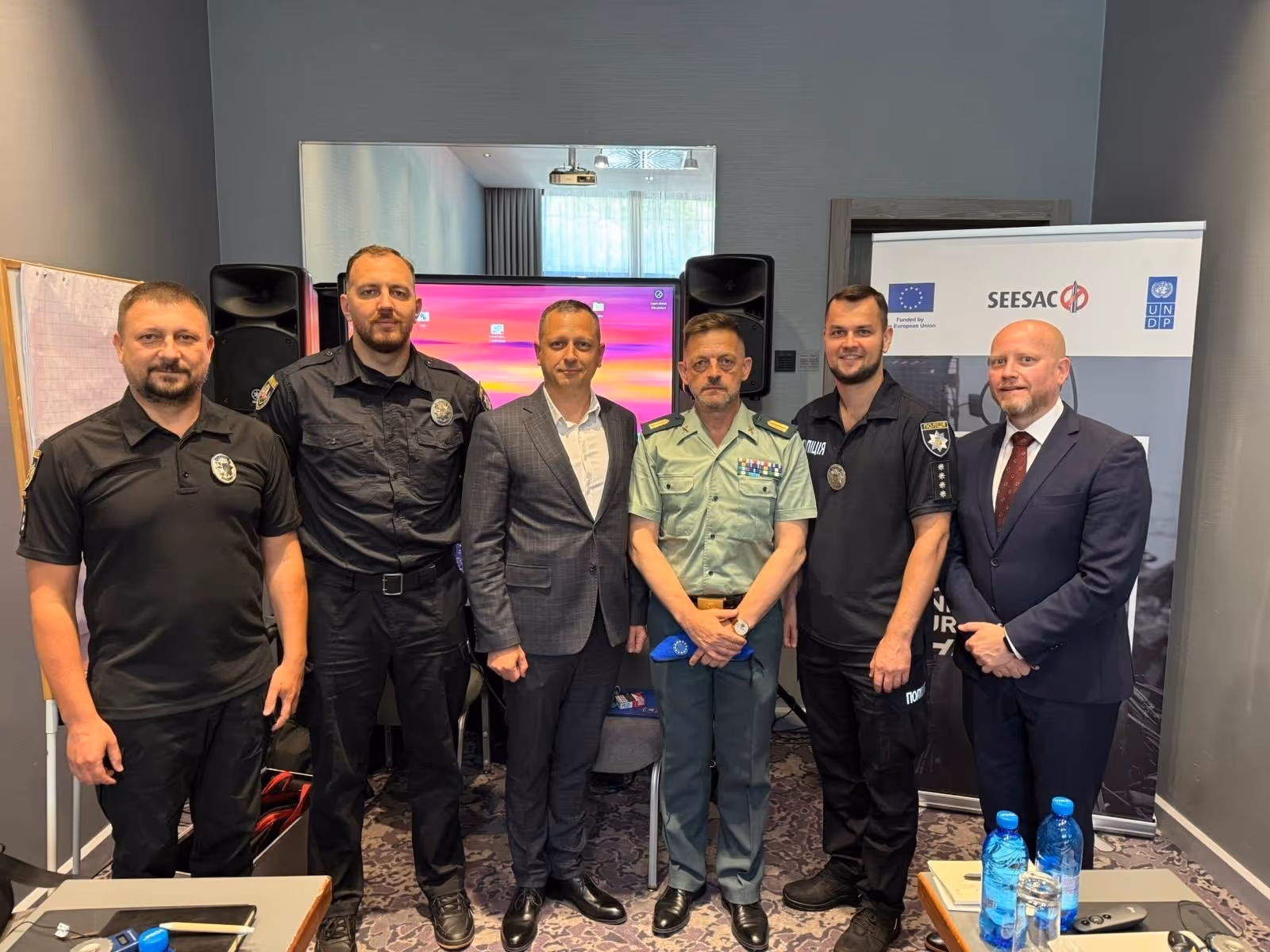 A series of hands-on trainings tailored to address the needs of Ukrainian law enforcement agencies in conducting firearms-related investigation.